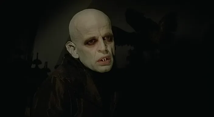 Klaus Kinski es Drácula en Nosferatu, 1979.